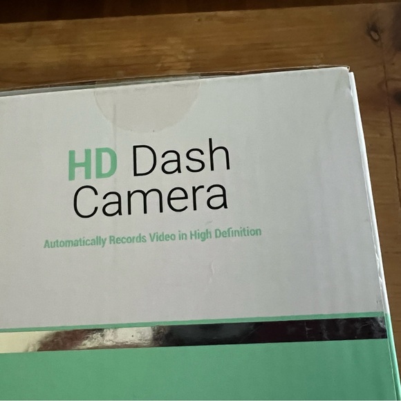 NIB Dash Camera-New in unopened box HD Dash Camera.  Purchased new & never used. - Picture 3 of 7